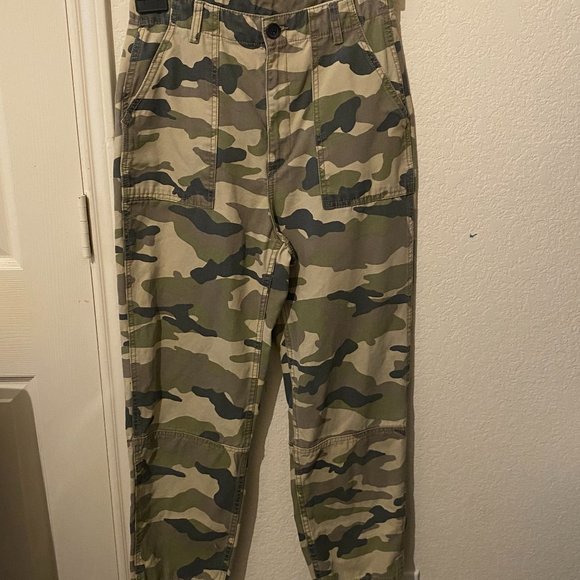 Cameo khaki pants - Picture 1 of 2